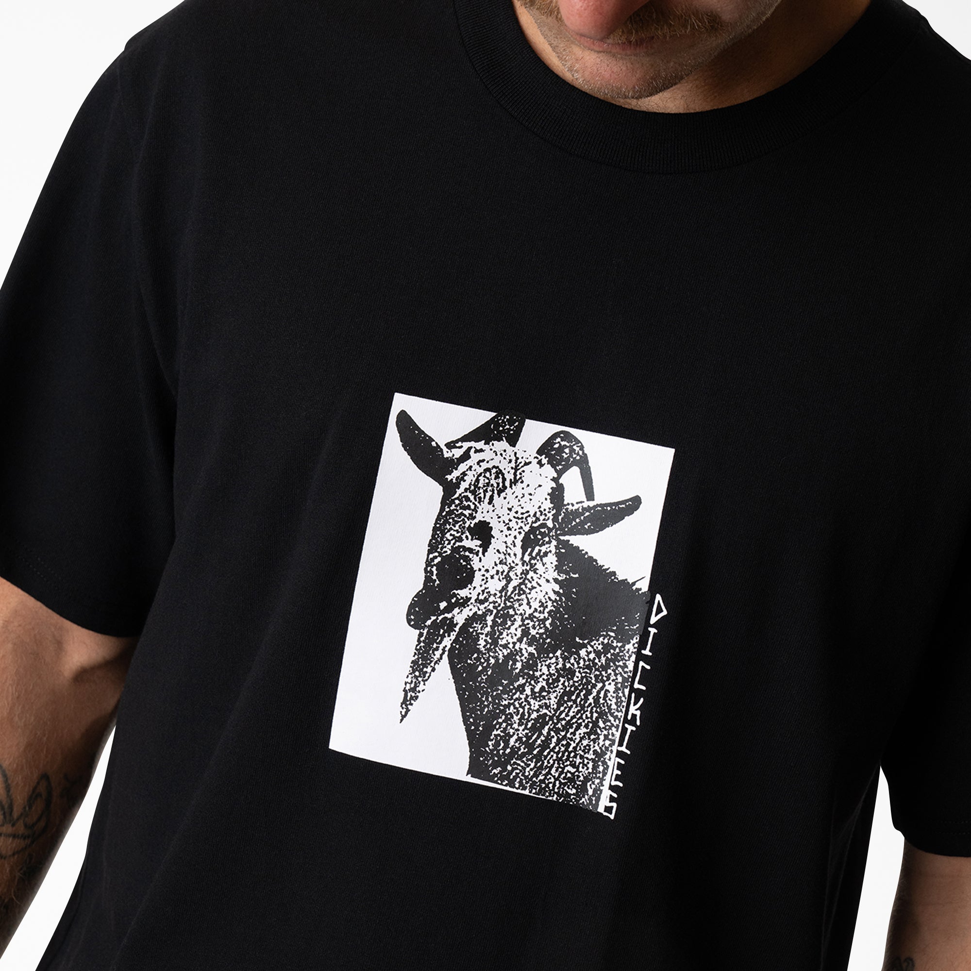 Mike Anderson Graphic T-Shirt - Image 5