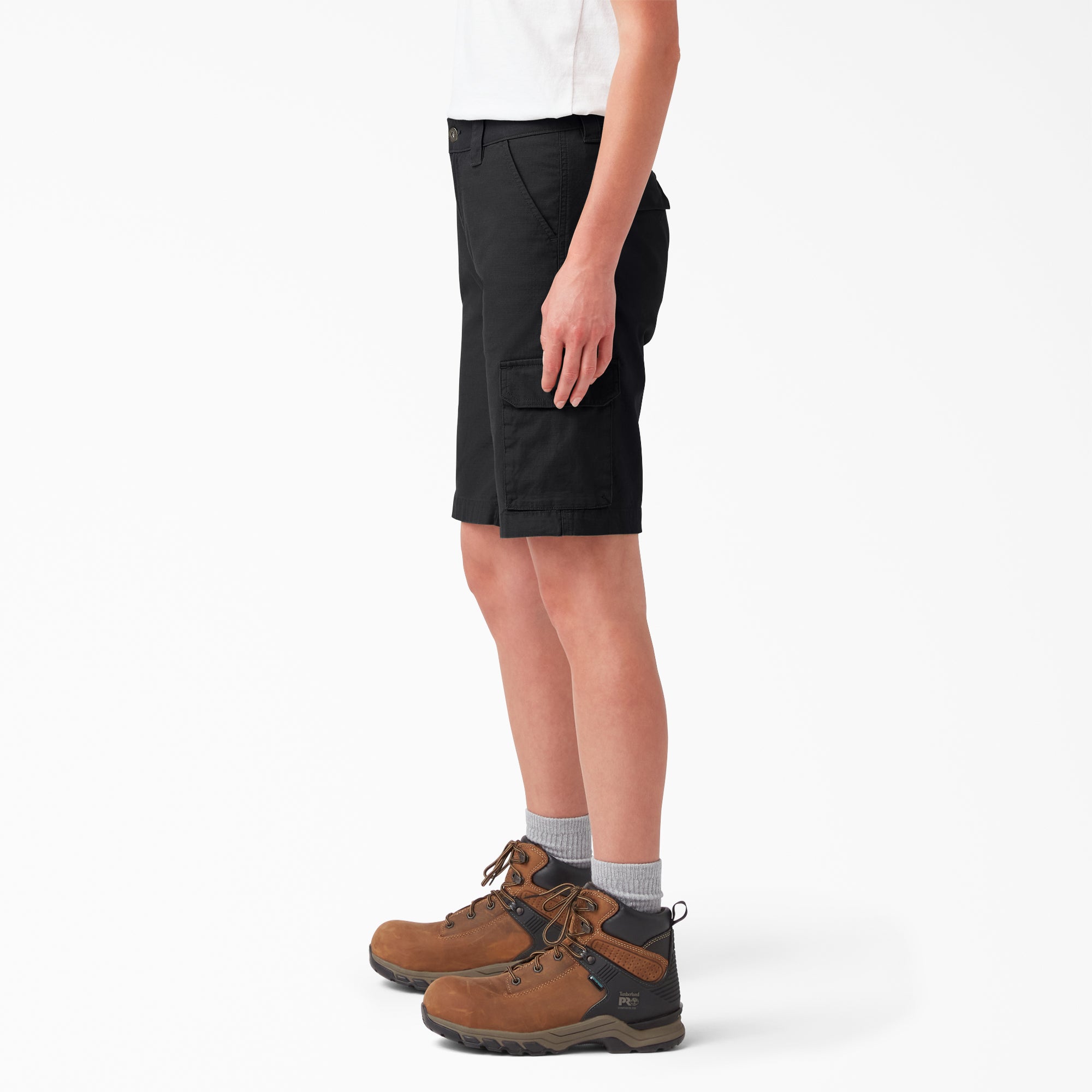 Women's Ripstop Cargo Shorts. 9 - Image 3