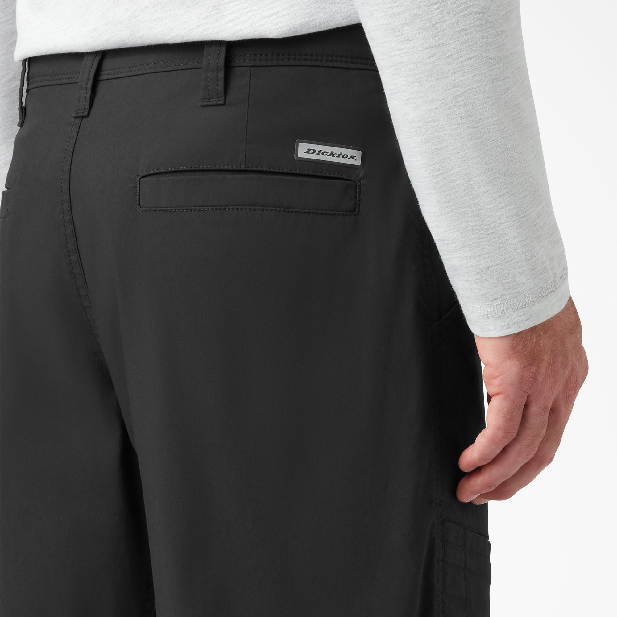 FLEX Cooling Regular Fit Utility Shorts. 13 - Image 5