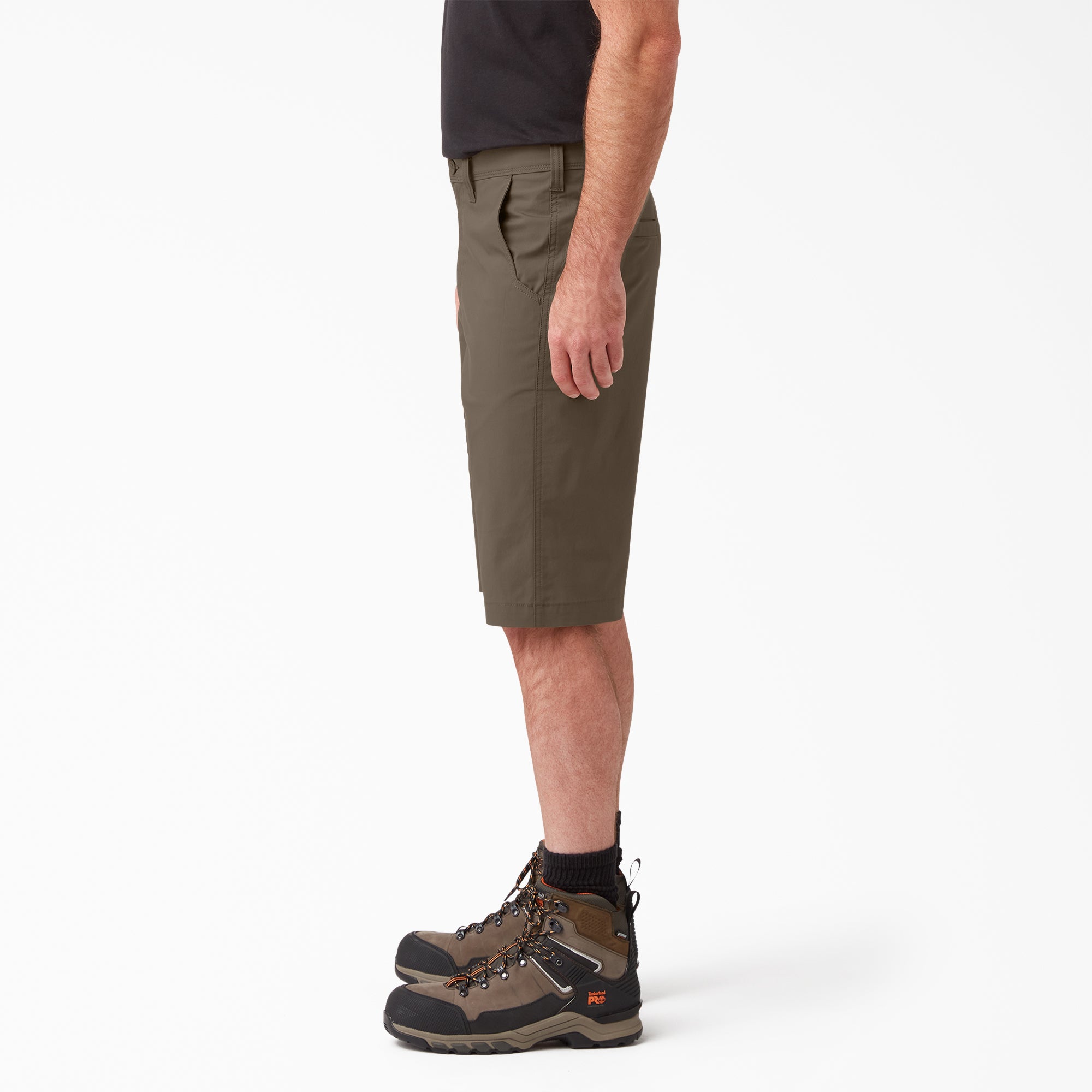 FLEX Cooling Regular Fit Utility Shorts. 13 - Image 3