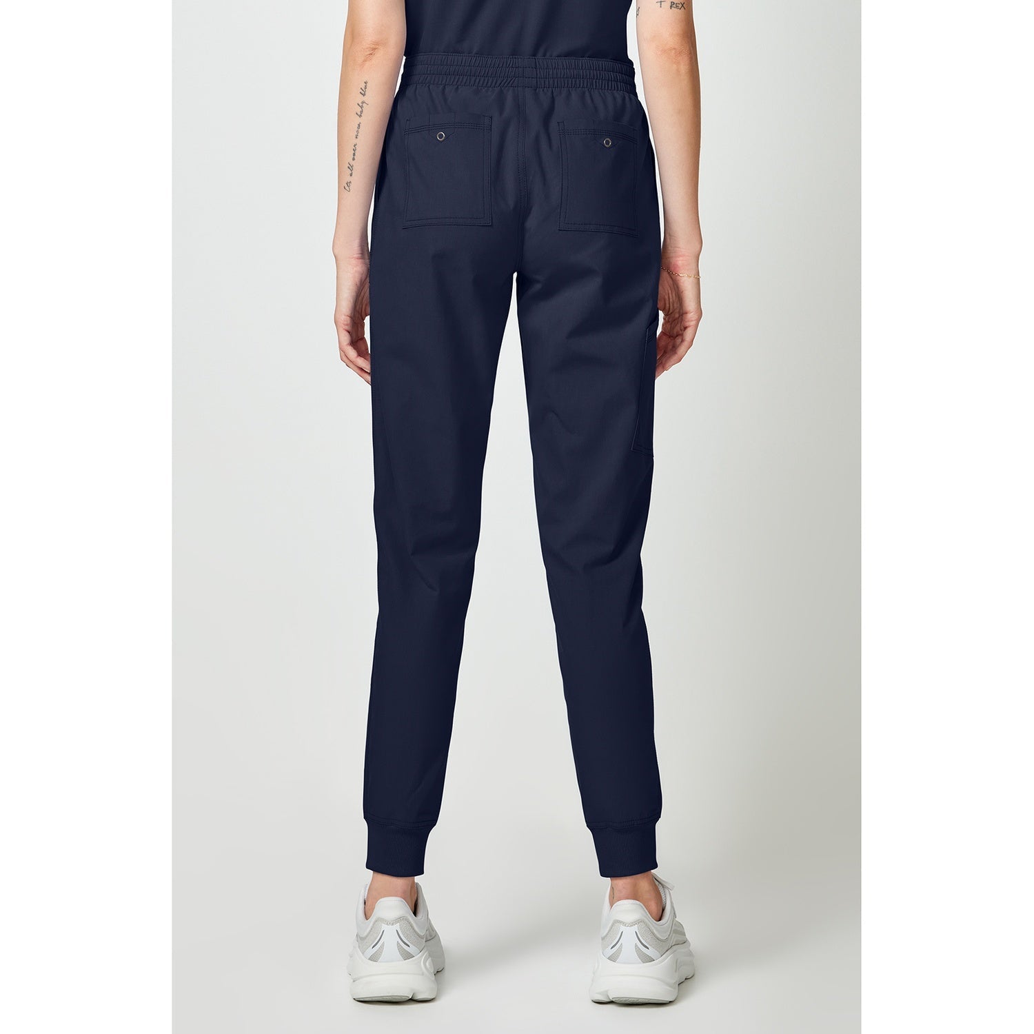 Women's Forge Mide Rise Cargo Scrub Jogger - Image 2